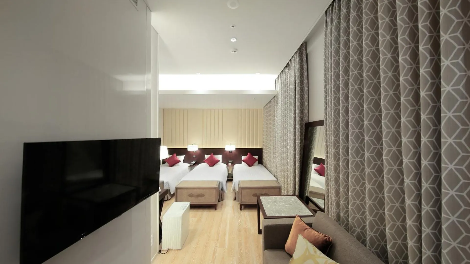 Solaria Nishitetsu Hotel Seoul Myeongdong